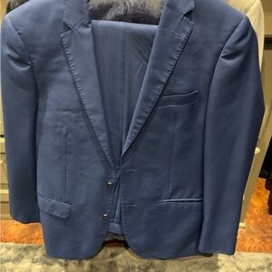 Men's Royal Blue Suit.  38s Slim.  32/301
